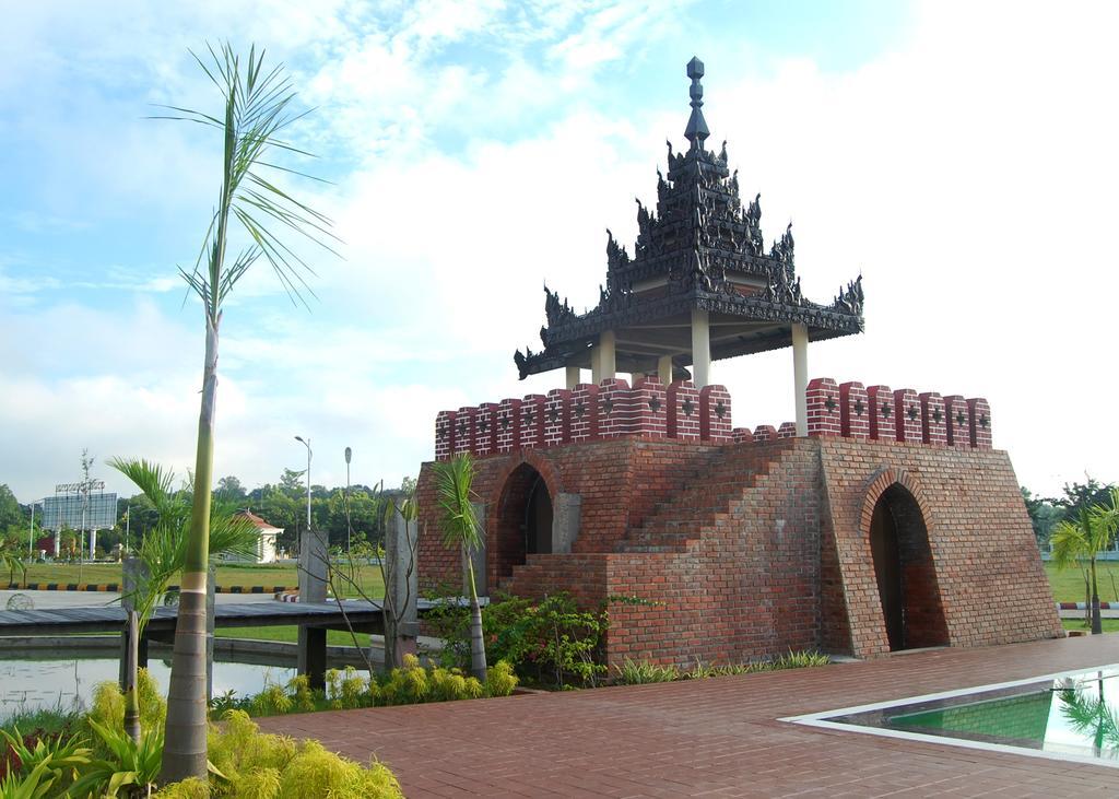 Man Myanmar Hotel Naypyidaw Kültér fotó