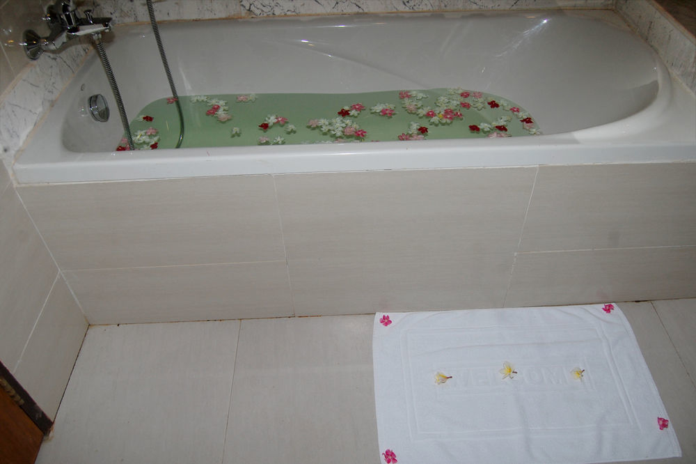 Man Myanmar Hotel Naypyidaw Kültér fotó