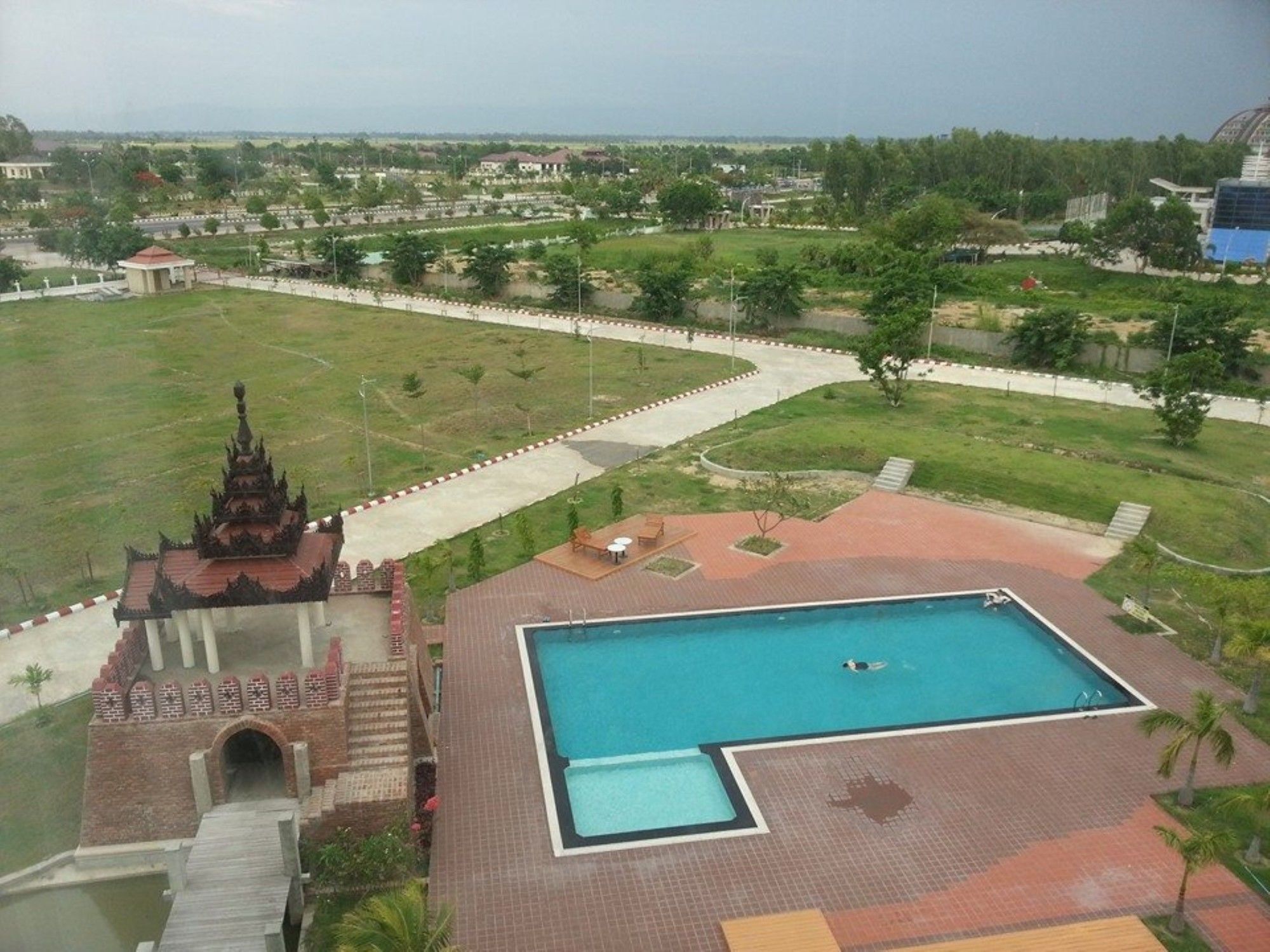 Man Myanmar Hotel Naypyidaw Kültér fotó